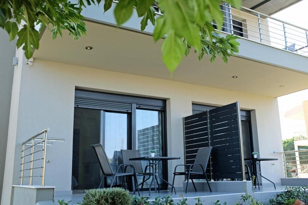Ff Apartments Никити Экстерьер фото