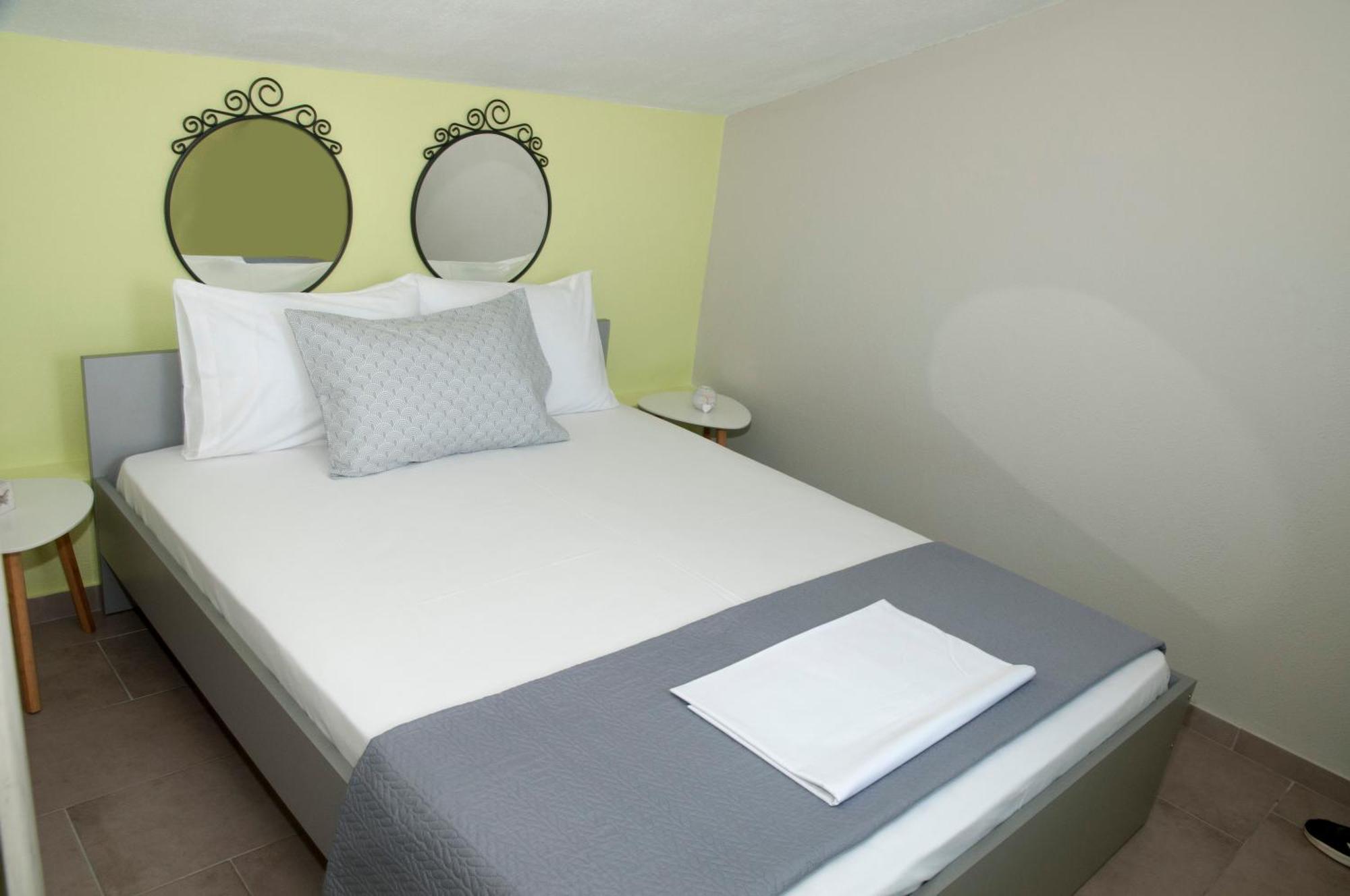 Ff Apartments Никити Экстерьер фото