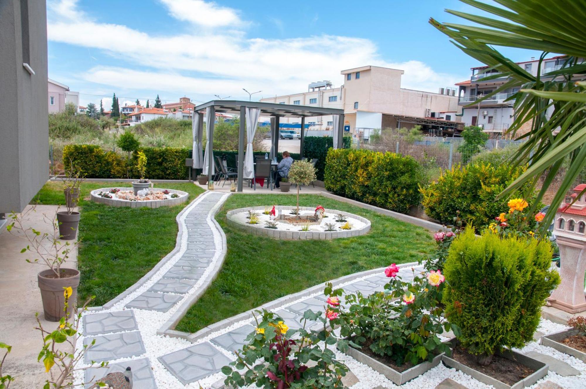 Ff Apartments Никити Экстерьер фото