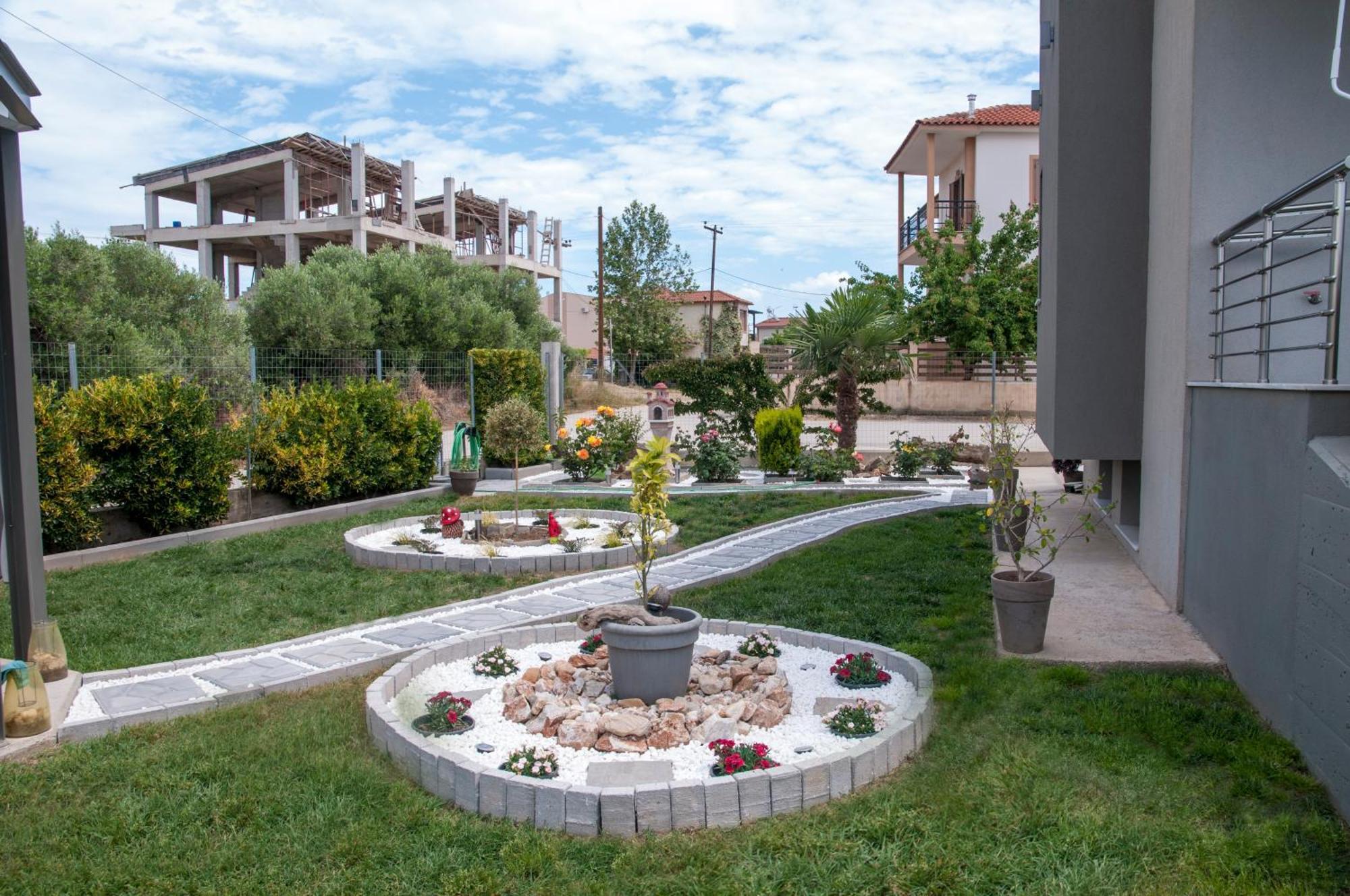 Ff Apartments Никити Экстерьер фото